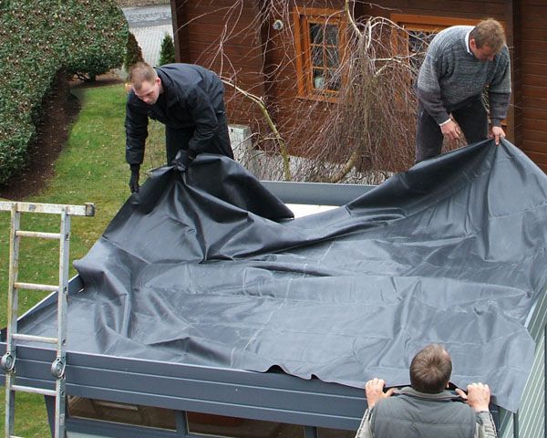 Dacheindeckung mit EPDM Dachfolie