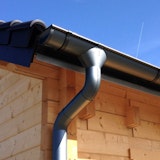 Metall Dachrinnenset für Skan Holz Carport Schwaben Breite 434 cm mit Kunststofffallrohr(en) Metall Dachrinnenset für Skan Holz Carport Schwaben Breite 434 cm mit Kunststofffallrohr(en)Zubehörbild
