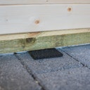 Vorschaubild Feuchtigkeitssperre / Gummigranulat Unterleg-Pads für Gartenhäuser 48 Stück