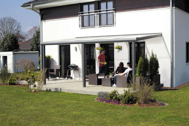 Skan Holz Aluminium Terrassenüberdachung Monza Breite 541 cm